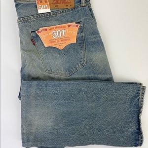 Levi's Men's 501 Distressed Straight Leg Button Fly Blue Jeans NWT